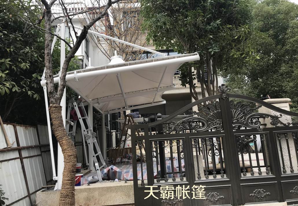 天霸膜結(jié)構(gòu)工程施工中需要注意哪些問題？