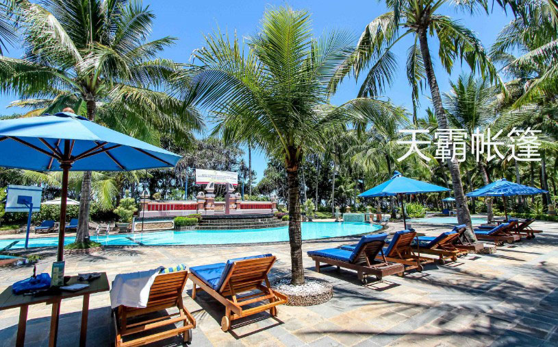 遮陽傘的休閑空間更具有吸引力哦！