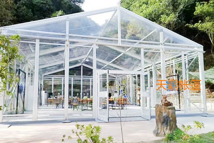 婚慶酒席定做多大的篷房合適？