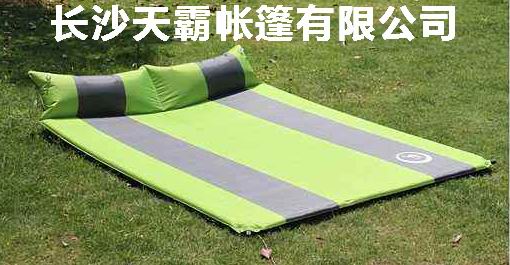 充氣墊在露營(yíng)過(guò)程中不可缺少，那該怎么挑選呢？